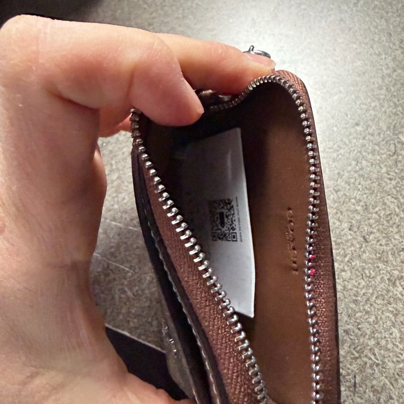 Coach banana print wallet - Picture 5 of 5